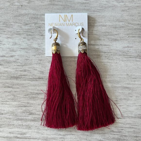 4/$25 Neiman Marcus Vintage Gold Long Tassel Earrings - Picture 1 of 2